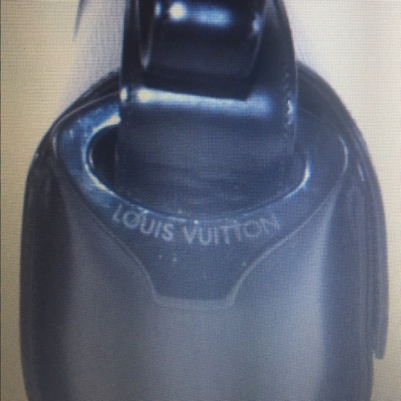 AUTHENTIC VERY CLASSIC LOUIS VUITTON - Picture 3 of 6